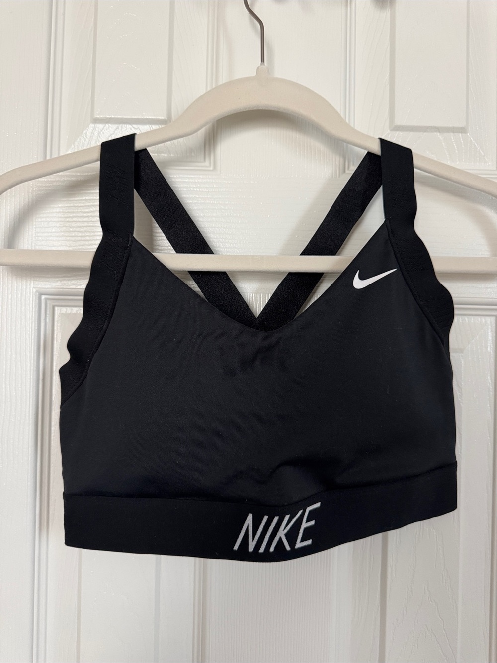 Nike Black Cross-Back Performance Sports Bra